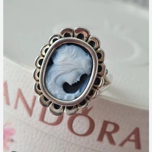 Pandora Cameo Ring - size 8